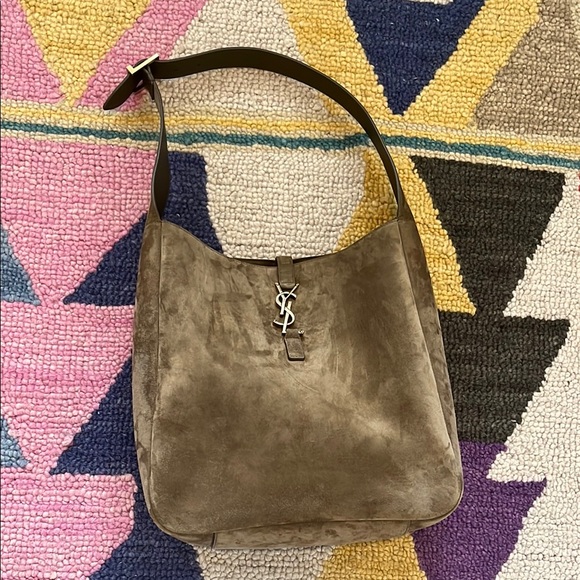 Saint Laurent Handbags - Saint Laurent Small Le 5 A 7 Hobo Bag
